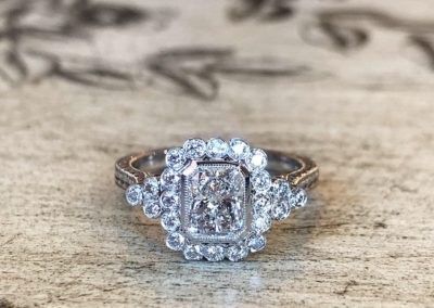 Halo Vintage Collection [cushion cut]